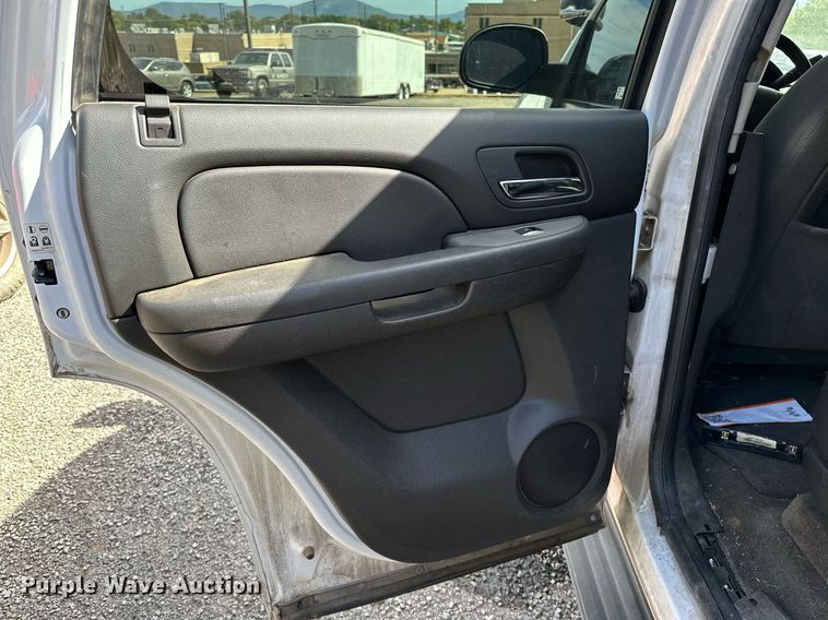 image for item NQ9469 2009 Chevrolet Tahoe Police  SUV