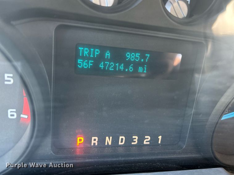 image for item NQ9971 2012 Ford F550 Super Duty XL  bucket truck