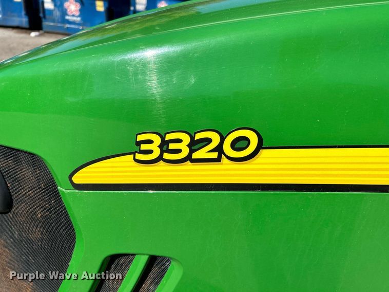 image for item NQ9972 2008 John Deere 3320  tractor