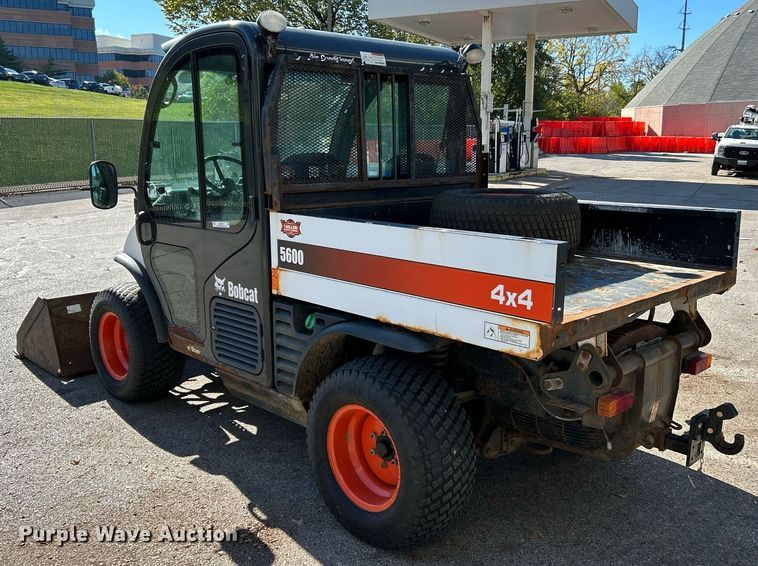 image for item NQ9973 2016 Bobcat 5600  utility vehicle