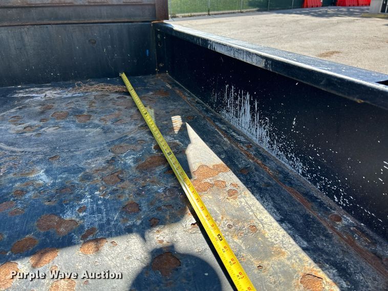 image for item NQ9973 2016 Bobcat 5600  utility vehicle