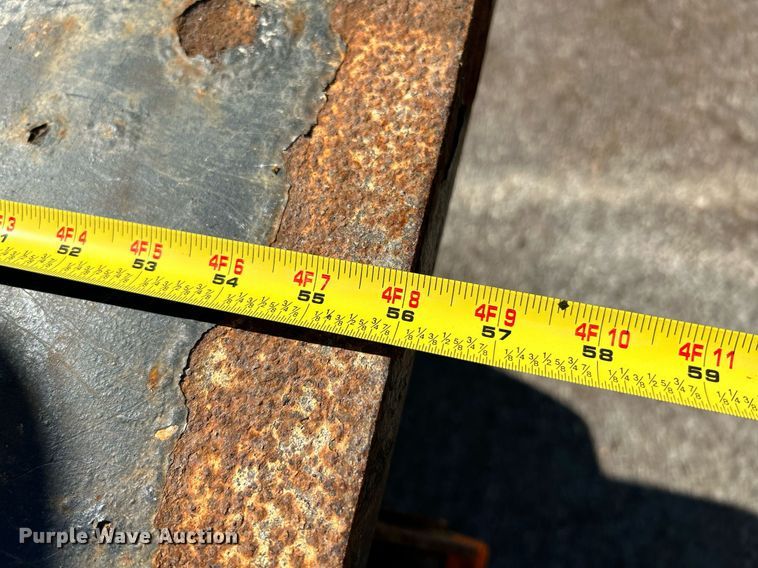 image for item NQ9973 2016 Bobcat 5600  utility vehicle