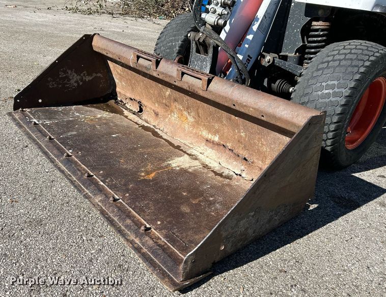 image for item NQ9973 2016 Bobcat 5600  utility vehicle