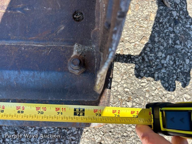 image for item NQ9973 2016 Bobcat 5600  utility vehicle