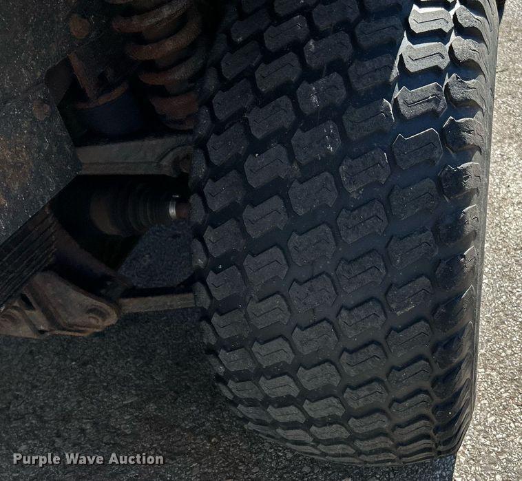 image for item NQ9973 2016 Bobcat 5600  utility vehicle