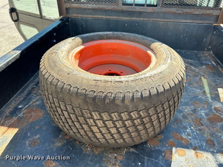 image for item NQ9973 2016 Bobcat 5600  utility vehicle