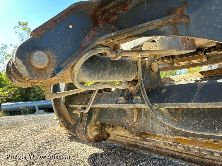 image for item NQ9983 2007 John Deere 772D motor grader