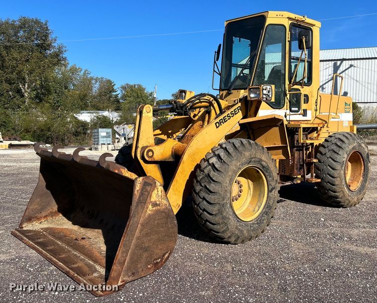 image for item NQ9984 1996 Dresser 518 wheel loader