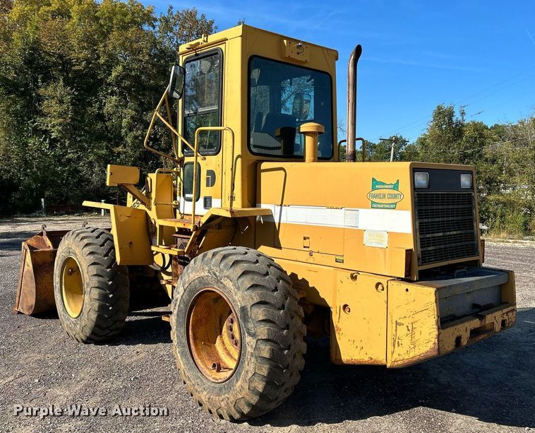 image for item NQ9984 1996 Dresser 518 wheel loader