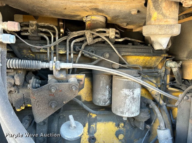 image for item NQ9984 1996 Dresser 518 wheel loader