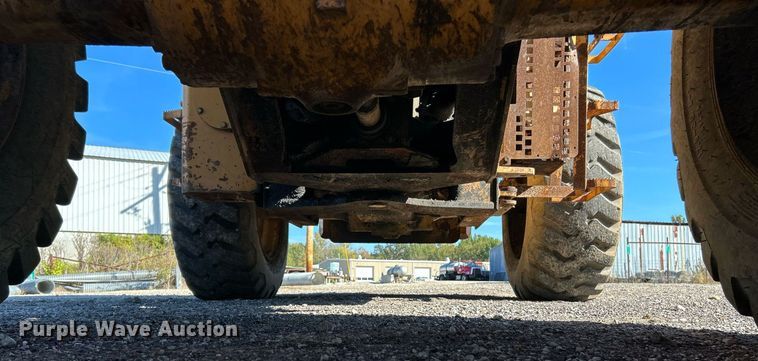 image for item NQ9984 1996 Dresser 518 wheel loader