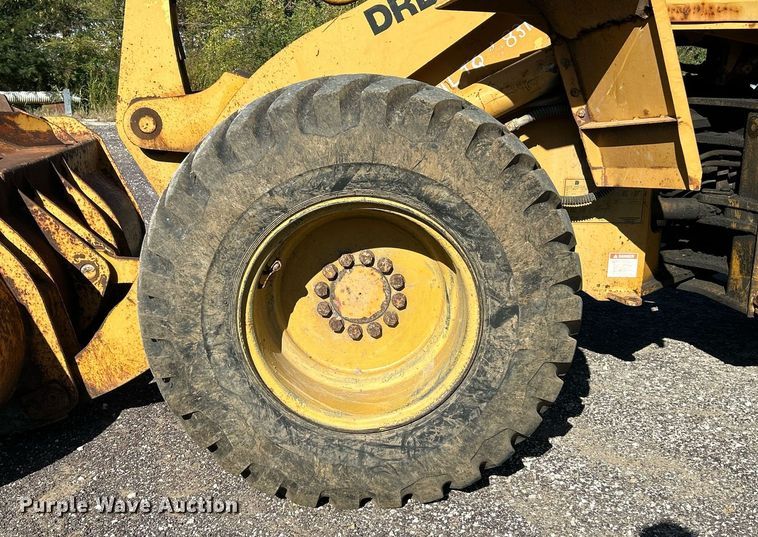 image for item NQ9984 1996 Dresser 518 wheel loader