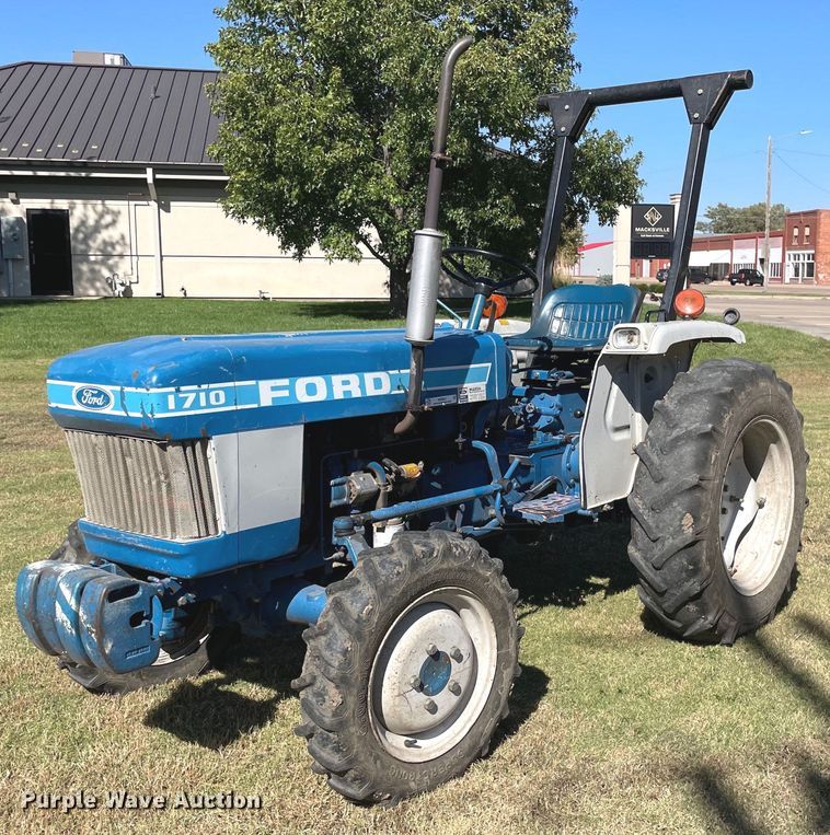 image for item NX9891 1985 Ford 1710  MFWD tractor