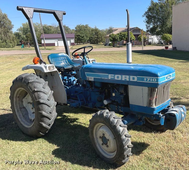 image for item NX9891 1985 Ford 1710  MFWD tractor