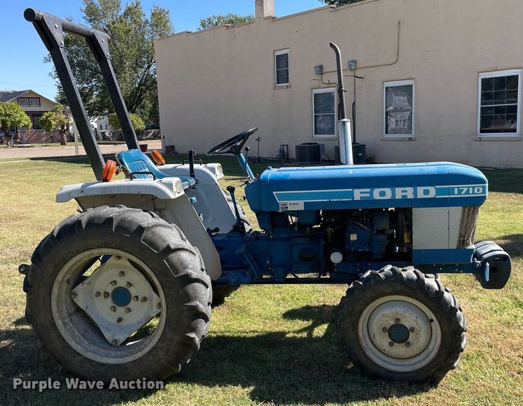 image for item NX9891 1985 Ford 1710  MFWD tractor