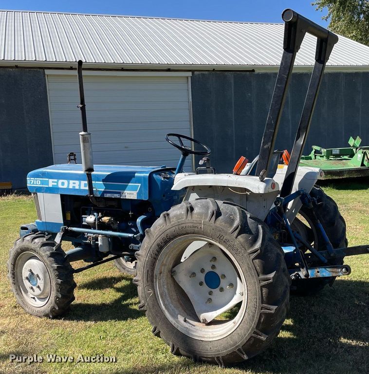 image for item NX9891 1985 Ford 1710  MFWD tractor