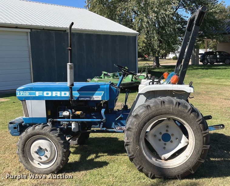 image for item NX9891 1985 Ford 1710  MFWD tractor