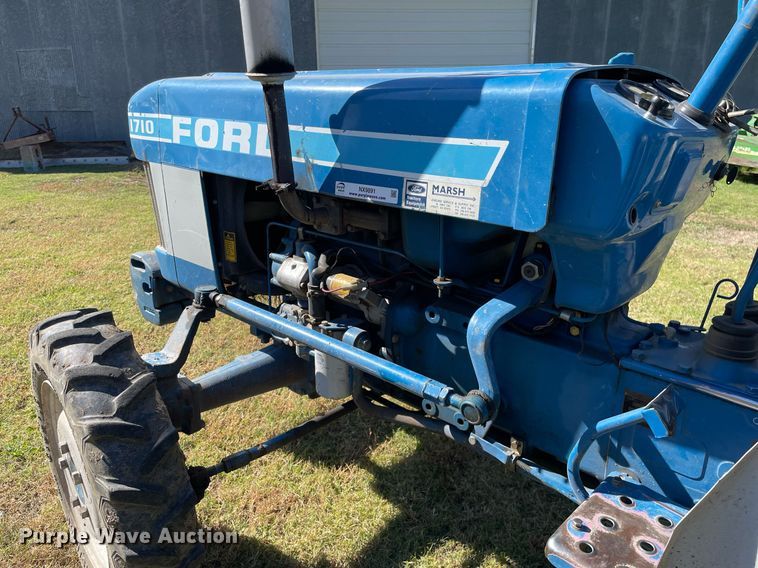 image for item NX9891 1985 Ford 1710  MFWD tractor