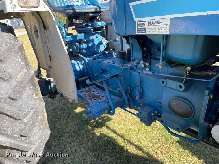 image for item NX9891 1985 Ford 1710  MFWD tractor