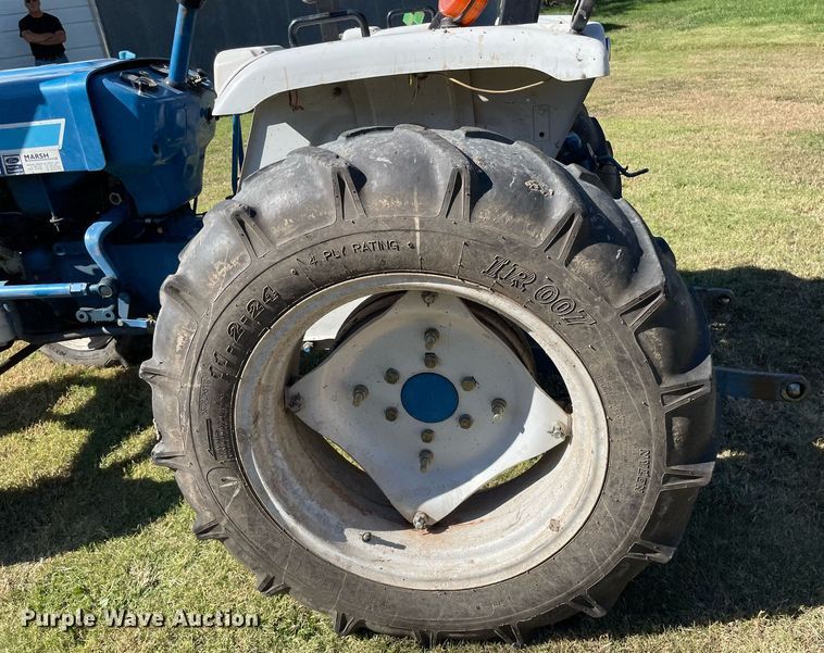 image for item NX9891 1985 Ford 1710  MFWD tractor