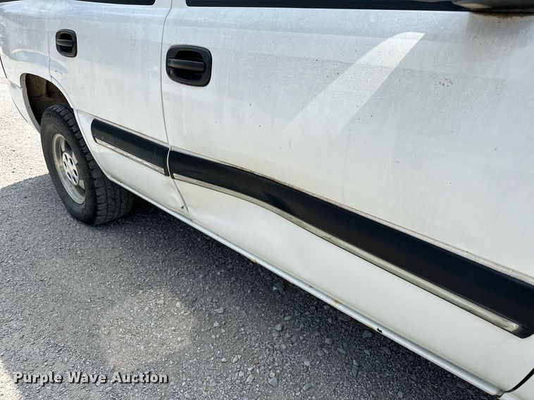 image for item OG9062 2001 Chevrolet Tahoe  SUV