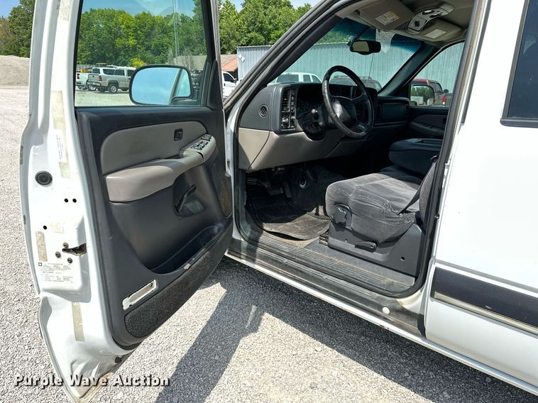 image for item OG9062 2001 Chevrolet Tahoe  SUV