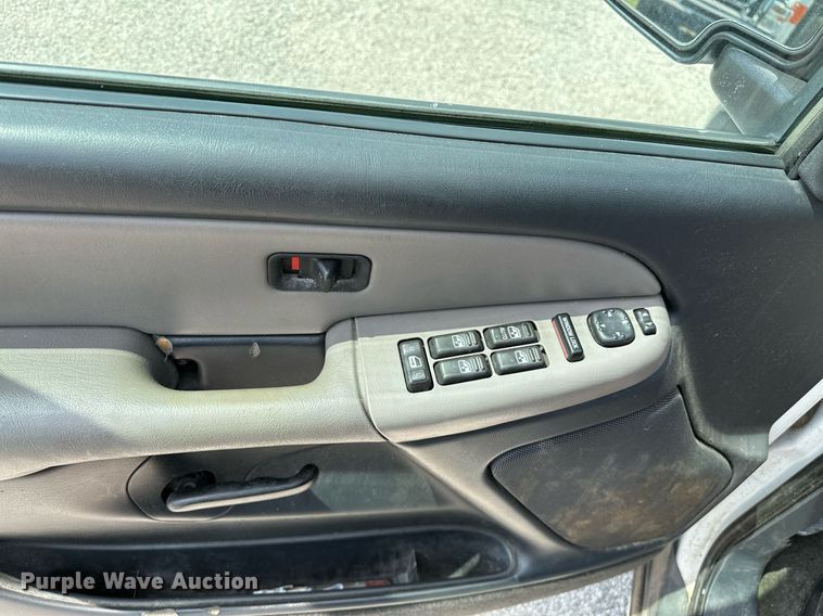 image for item OG9062 2001 Chevrolet Tahoe  SUV