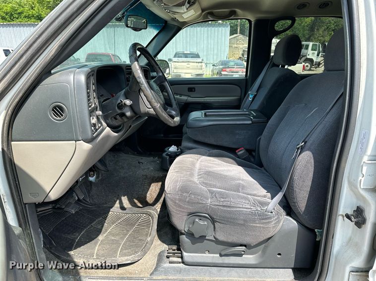 image for item OG9062 2001 Chevrolet Tahoe  SUV