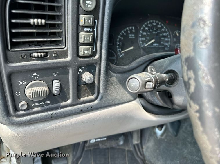 image for item OG9062 2001 Chevrolet Tahoe  SUV