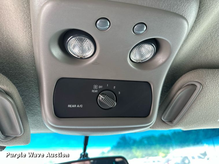 image for item OG9062 2001 Chevrolet Tahoe  SUV