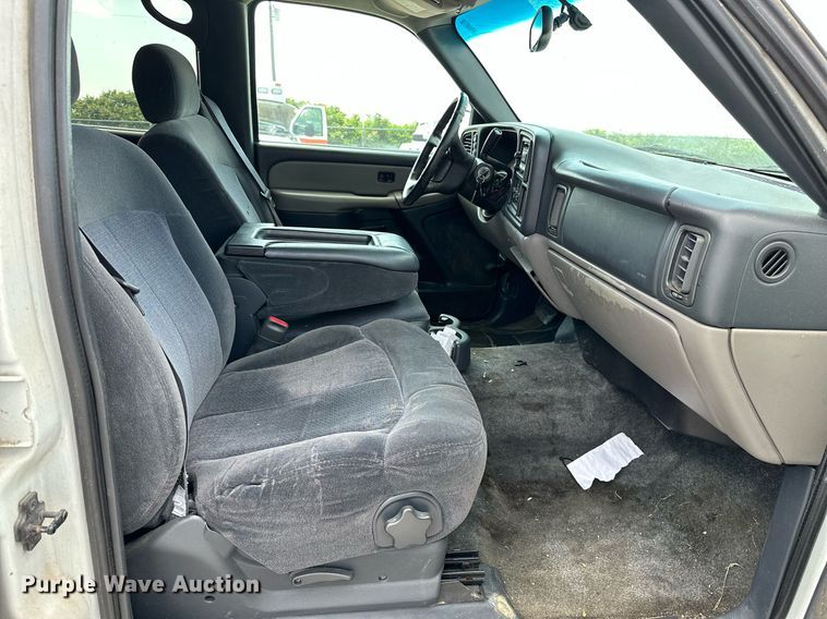 image for item OG9062 2001 Chevrolet Tahoe  SUV