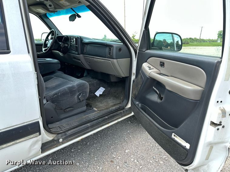 image for item OG9062 2001 Chevrolet Tahoe  SUV