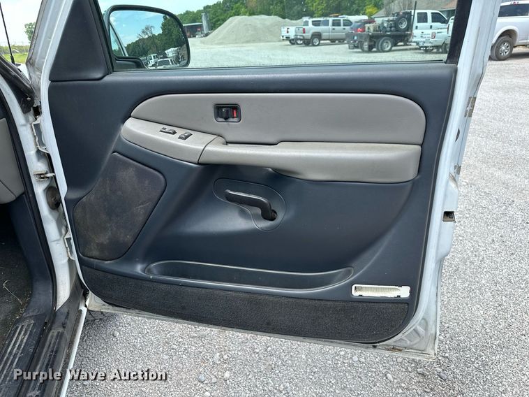 image for item OG9062 2001 Chevrolet Tahoe  SUV