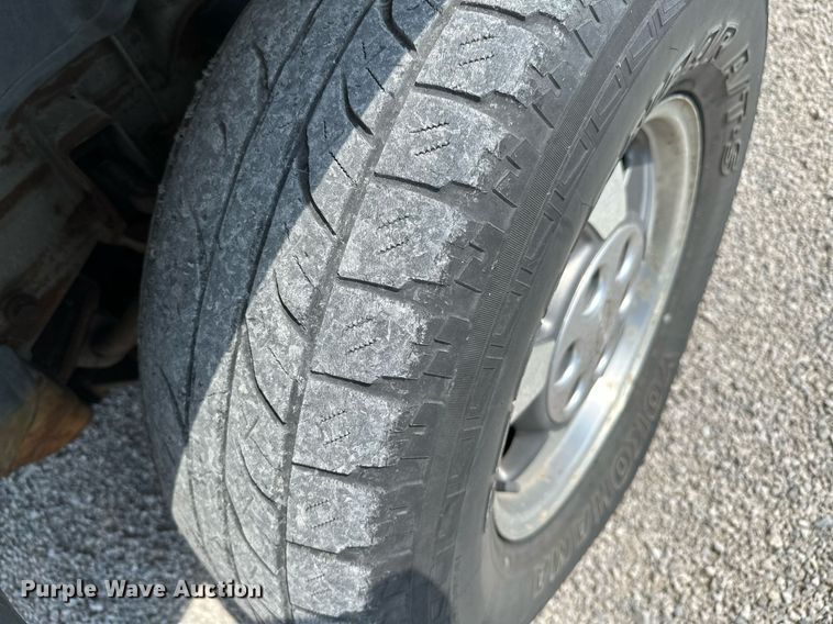 image for item OG9062 2001 Chevrolet Tahoe  SUV