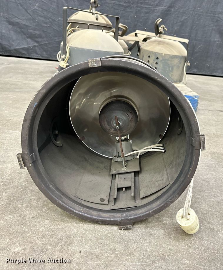 image for item OK9012 Stage lighting