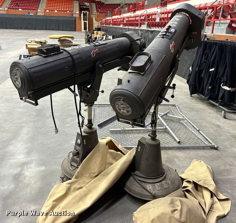 image for item OK9013 (2) Strong Trouper projection lamps