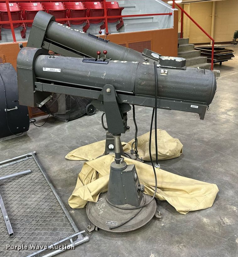 image for item OK9013 (2) Strong Trouper projection lamps