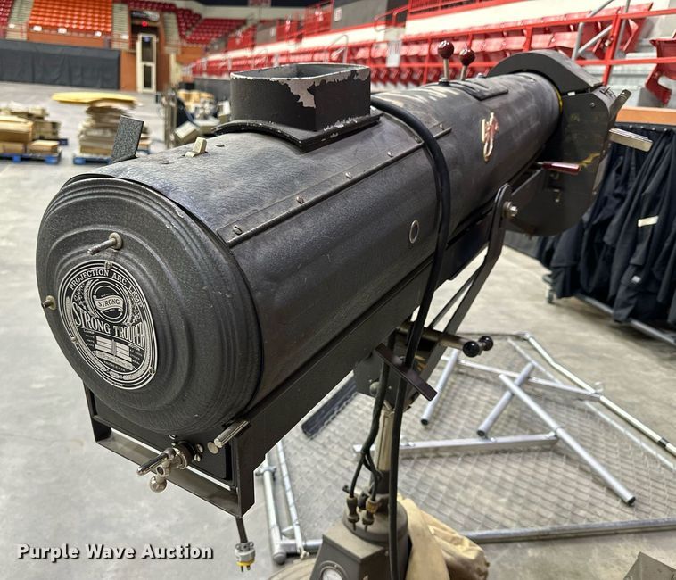 image for item OK9013 (2) Strong Trouper projection lamps