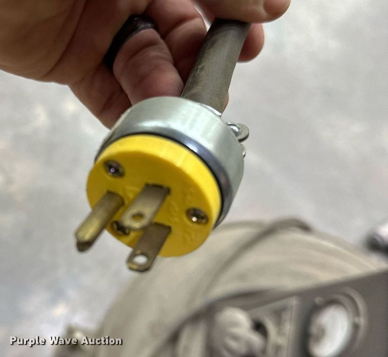 image for item OK9013 (2) Strong Trouper projection lamps