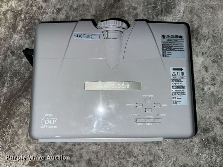 image for item OK9017 (13) projectors