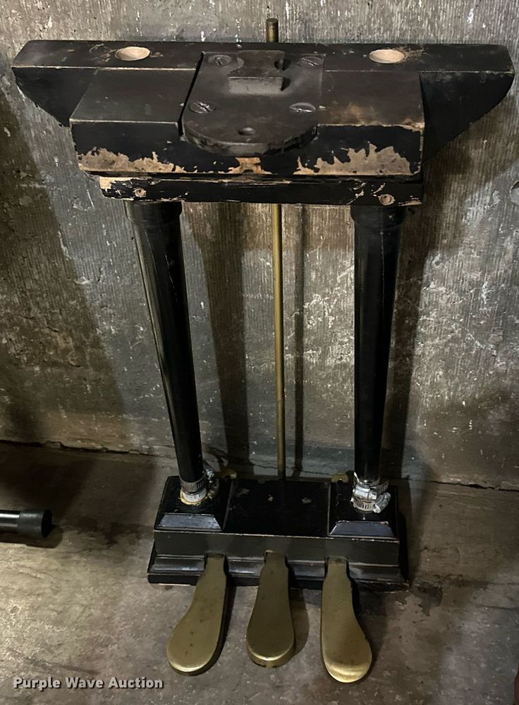 image for item OK9024 (2) Pianos