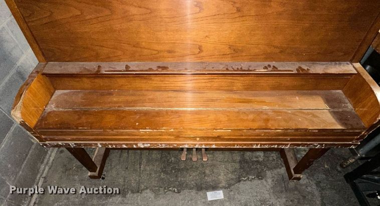 image for item OK9024 (2) Pianos