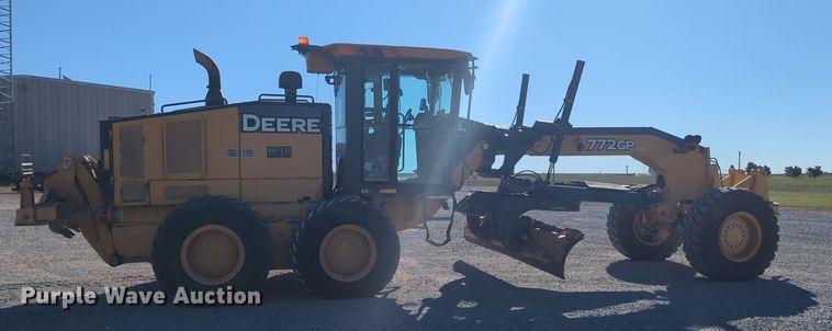image for item OL9034 2012 John Deere 772GP  motor grader