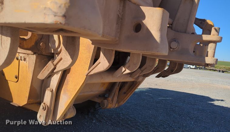 image for item OL9034 2012 John Deere 772GP  motor grader