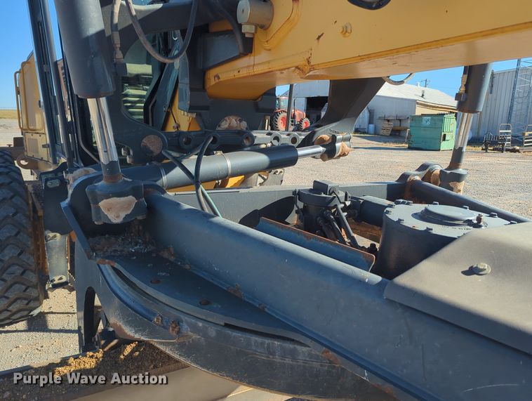 image for item OL9034 2012 John Deere 772GP  motor grader