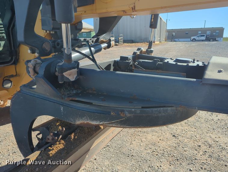 image for item OL9034 2012 John Deere 772GP  motor grader