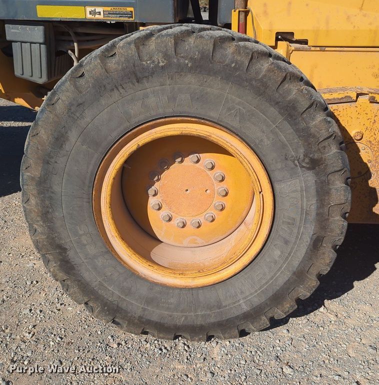 image for item OL9034 2012 John Deere 772GP  motor grader