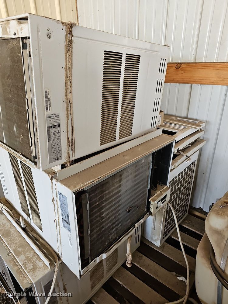 image for item OL9274 (4) LG window AC units