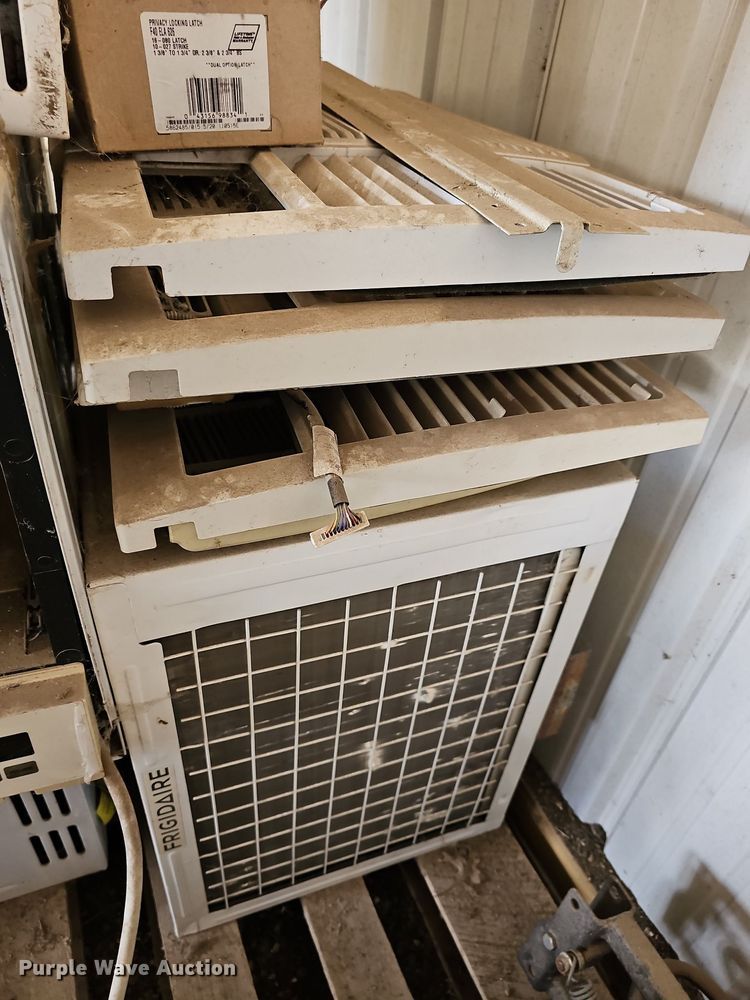 image for item OL9274 (4) LG window AC units