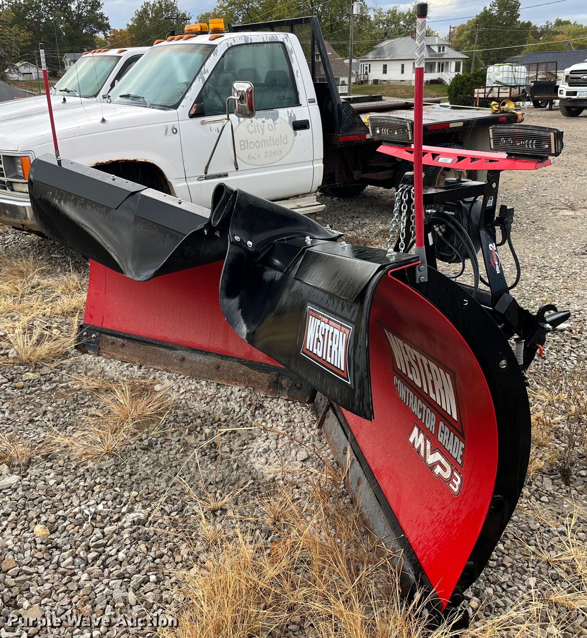 Western MVP3 Western MVP3 V snow plow in Bloomfield, IA Item MG9512